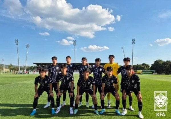 U-16 축구대표팀, 헝가리 4개국 친선대회 첫 경기에서 개최국 헝가리를 2-0으로 완파! 썸네일 이미지