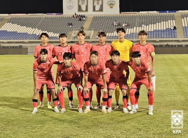 한국 U-19 축구 대표팀, 아시안컵 첫 경기서 쿠웨이트를 3-0으로 격파하여 화려한 승리를 거뒀다. 썸네일 이미지