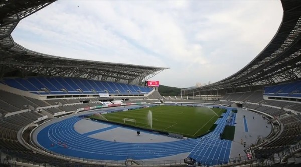 10월 이라크전, 남자 축구대표팀의 홈구장이 용인미르스타디움으로 변경되었다 썸네일 이미지