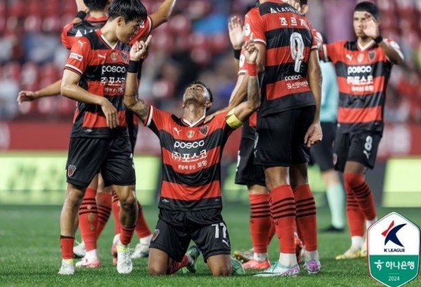 포항과 수원FC, K리그1 파이널A 첫 경기 1-1 무승부로 종료 썸네일 이미지