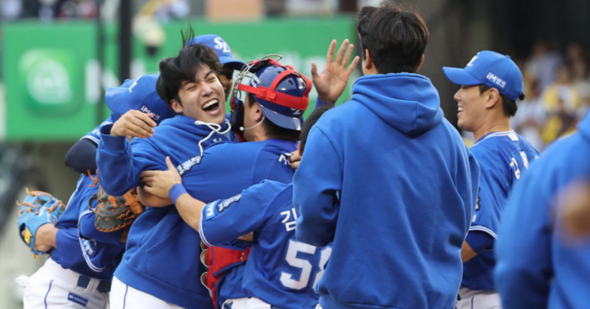 한국시리즈 9년 만에 진출한 삼성, LG와 함께 이례적인 포스트시즌 전적 달성 썸네일 이미지