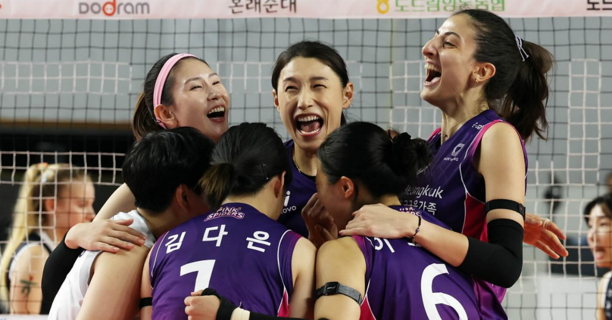 흥국생명, 개막 5연승 질주…김연경·투트쿠 48득점 합작으로 도로공사에 충격적인 5연패 부여 썸네일 이미지