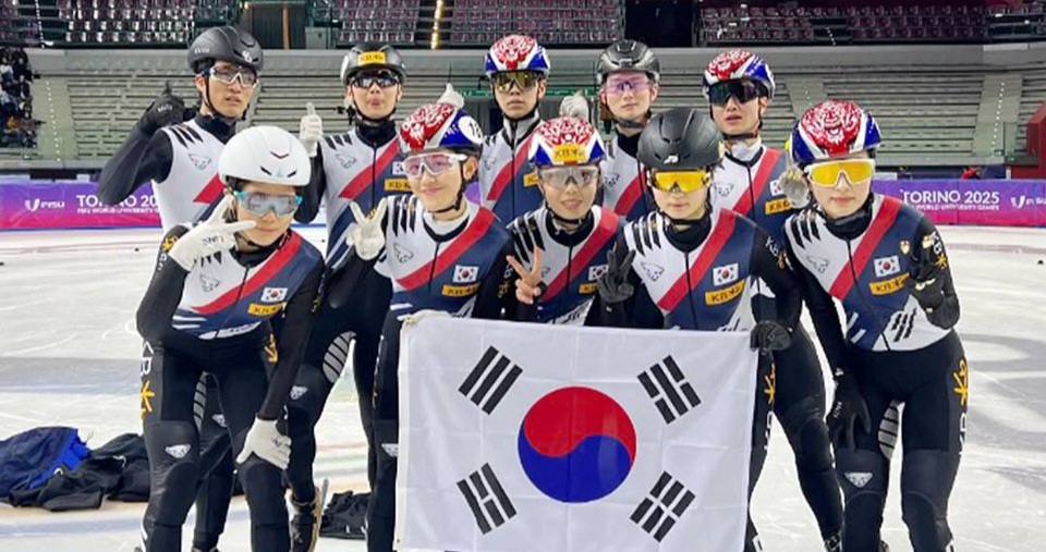 한국 선수들, 토리노 U대회 1,500m에서 6개 메달 획득하여 '올 포디움' 석권…"김길리-김태성이 금메달… 썸네일 이미지