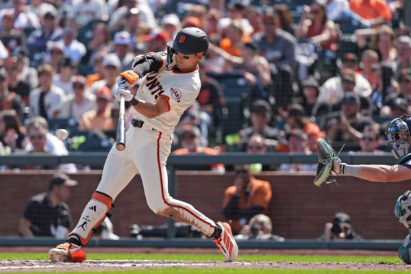 "1200억 대형 기업, 이제 진정한 성장의 시대가 밝아온다" - 이정후, 미국 현지서 주목 받아...202… 썸네일 이미지